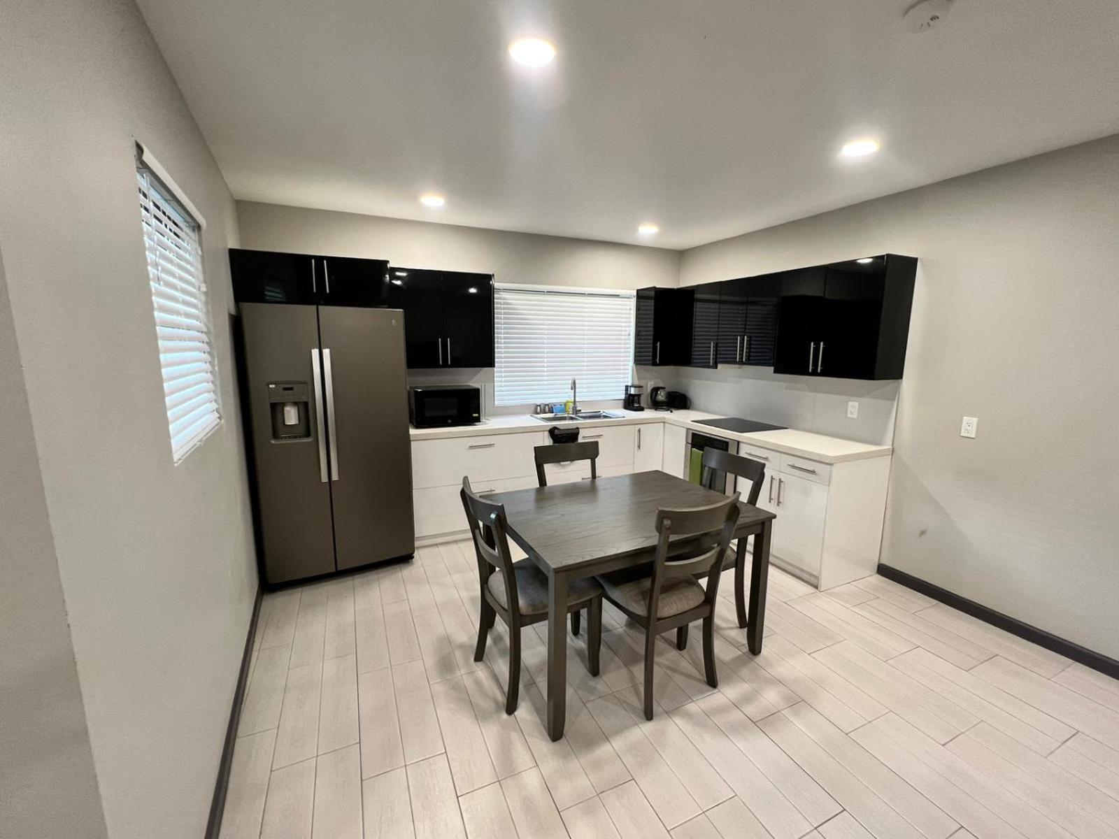 Hillsboro Condominiums Basseterre Exteriör bild